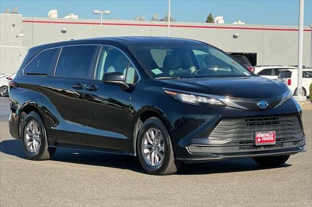 2023 Toyota Sienna LE Roseville CA