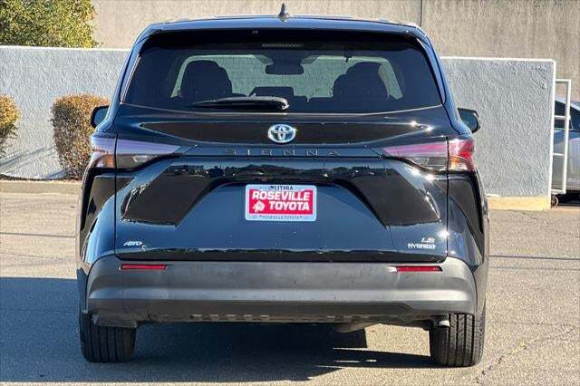 2023 Toyota Sienna LE Roseville CA