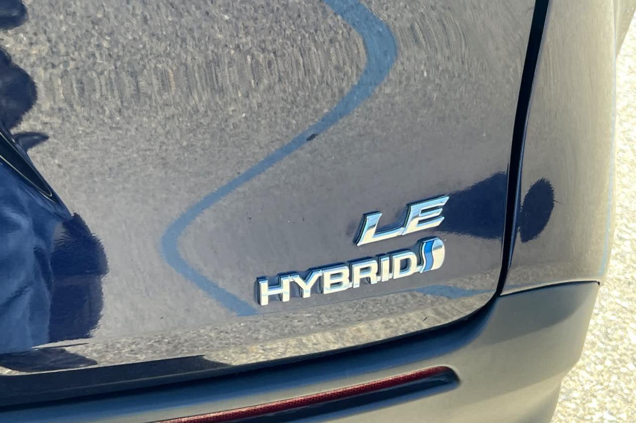 2023 Toyota Sienna LE Roseville CA