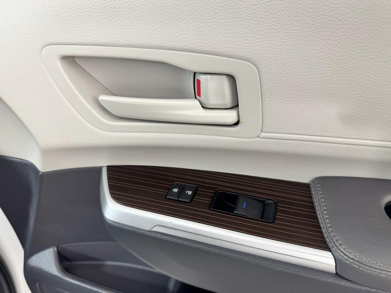 2023 Toyota Sienna LE Fredericksburg VA