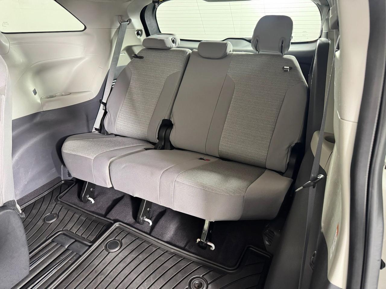 2023 Toyota Sienna LE Fredericksburg VA