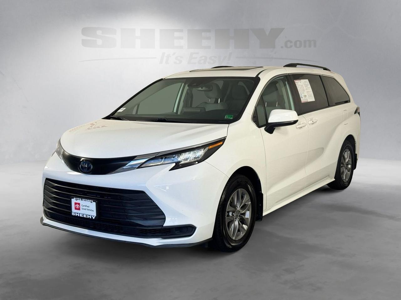 2023 Toyota Sienna LE Fredericksburg VA