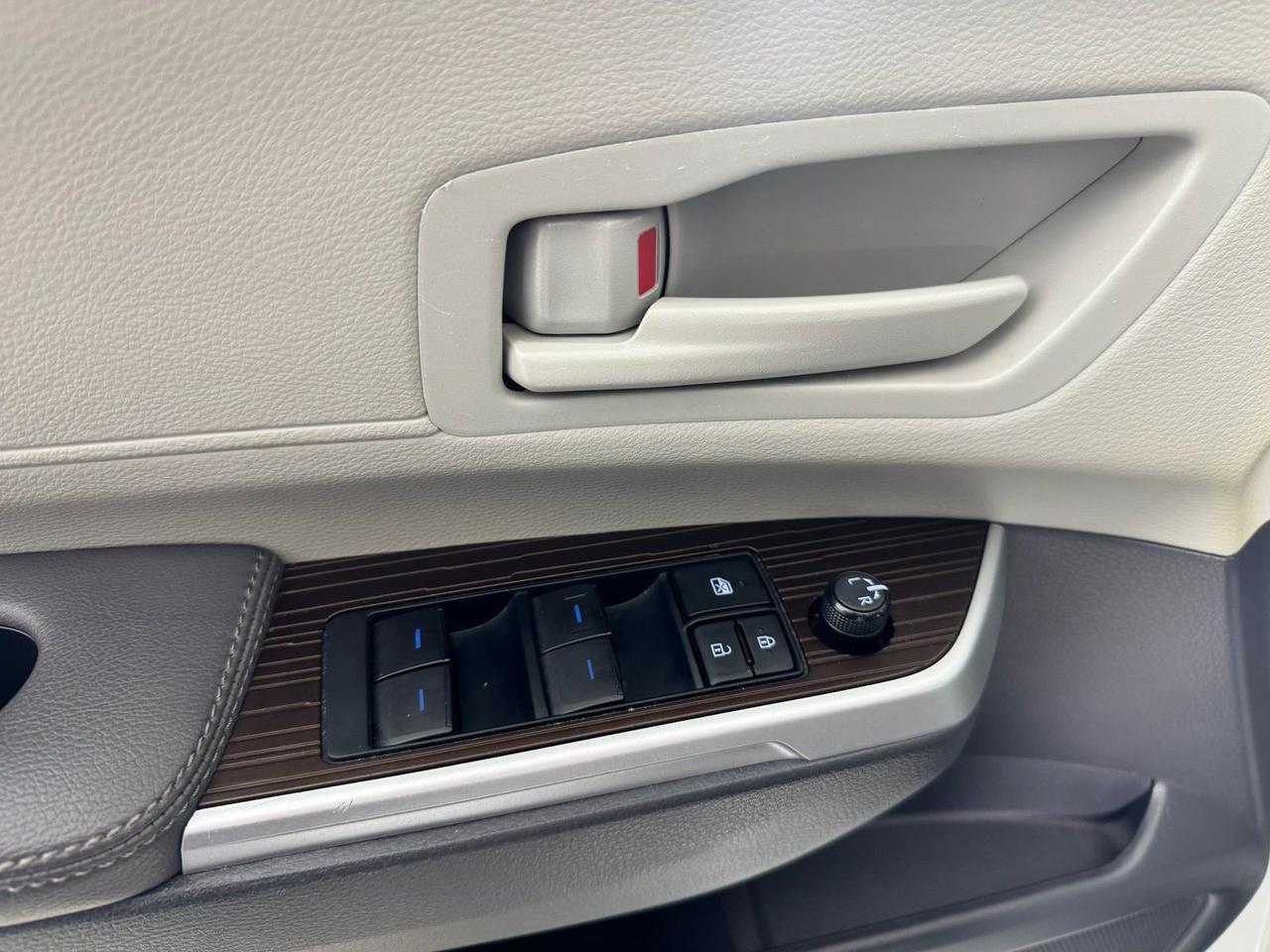 2023 Toyota Sienna LE Fredericksburg VA
