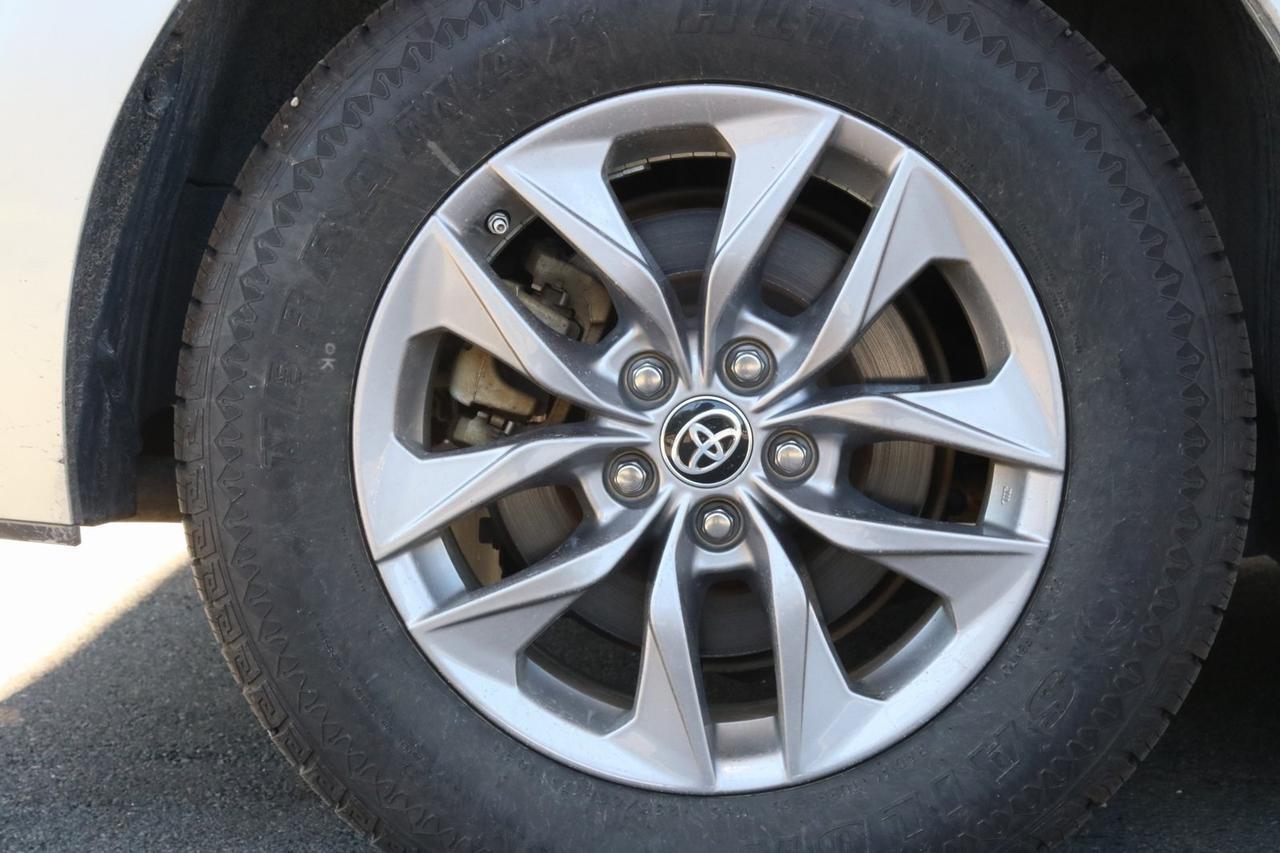 2023 Toyota Sienna LE Fredericksburg VA