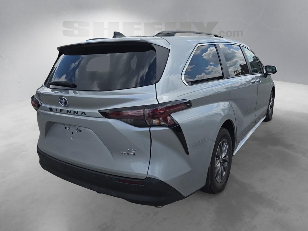 2023 Toyota Sienna LE Waldorf MD
