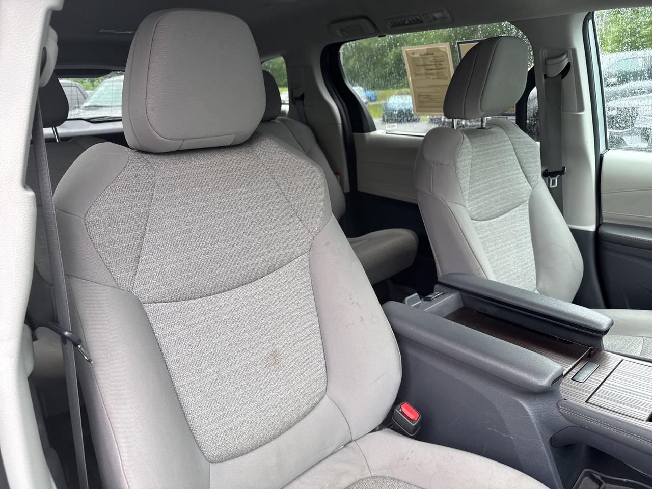 2023 Toyota Sienna LE Warrenton VA