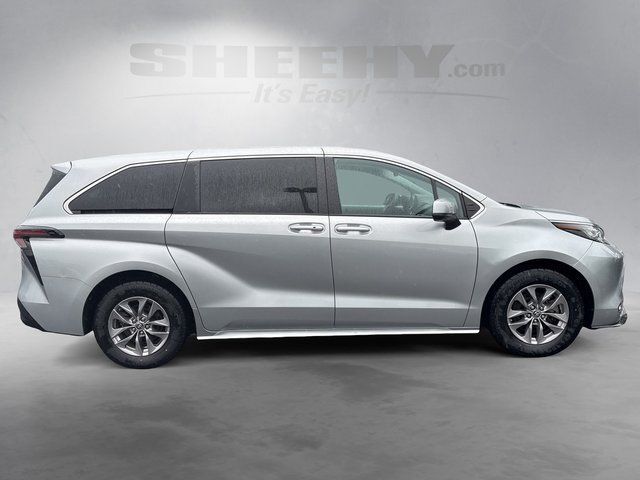 2023 Toyota Sienna LE Warrenton VA