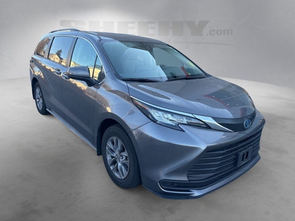 2023 Toyota Sienna LE Cockeysville MD