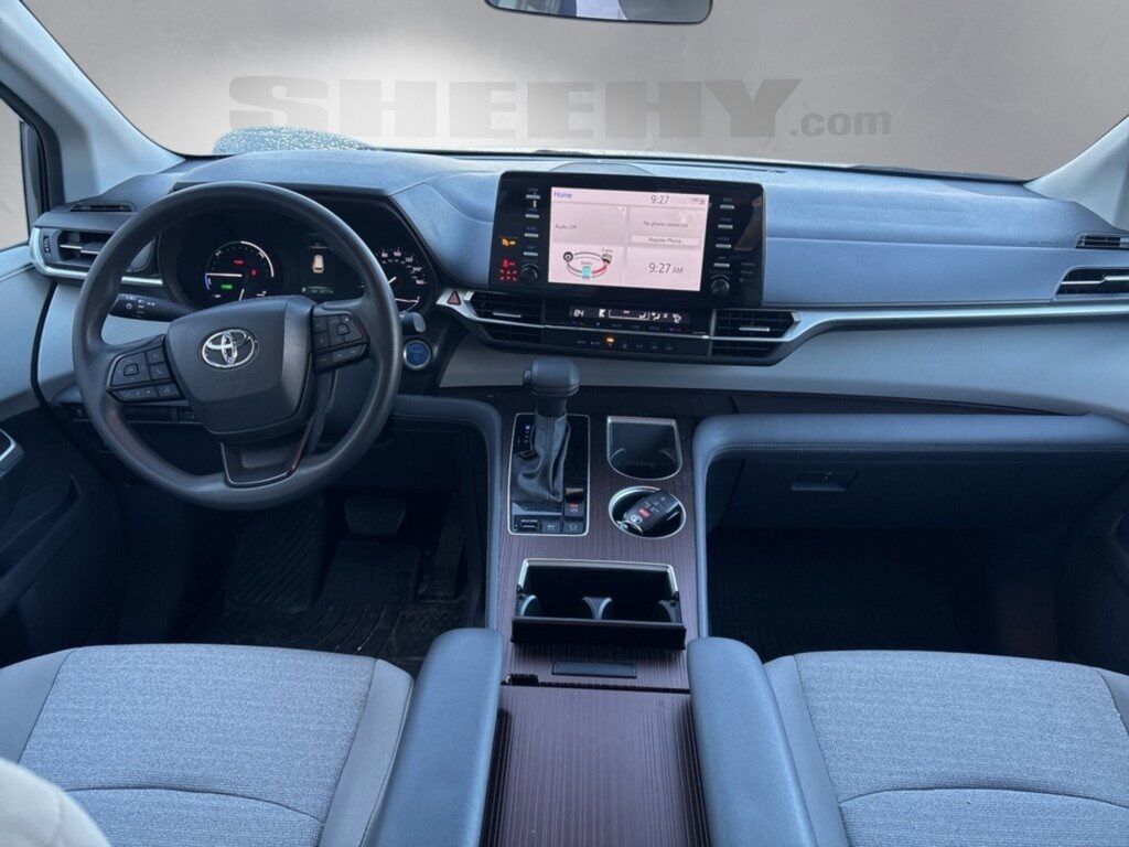 2023 Toyota Sienna LE Cockeysville MD