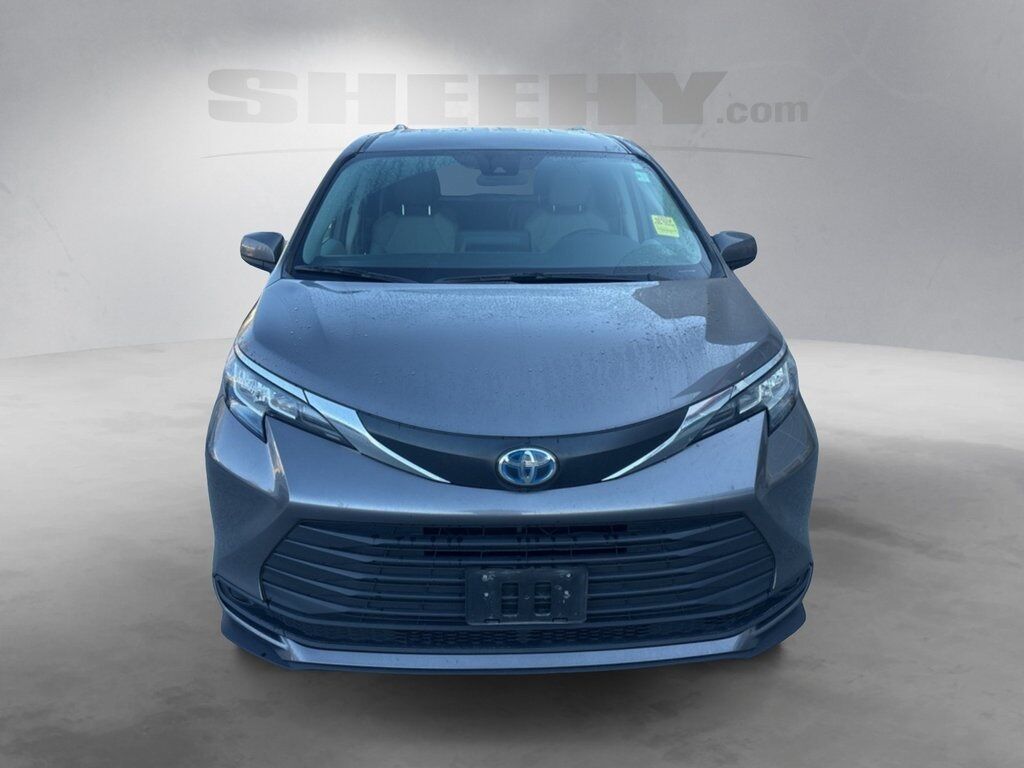 2023 Toyota Sienna LE Cockeysville MD