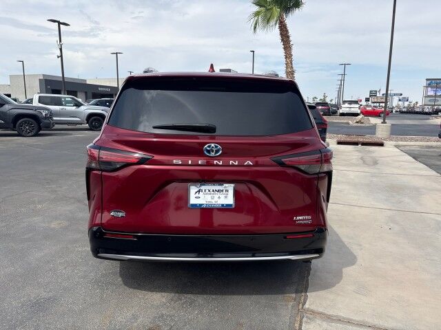 2023 Toyota Sienna Limited Yuma AZ