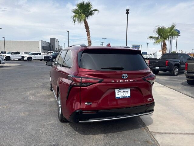 2023 Toyota Sienna Limited Yuma AZ