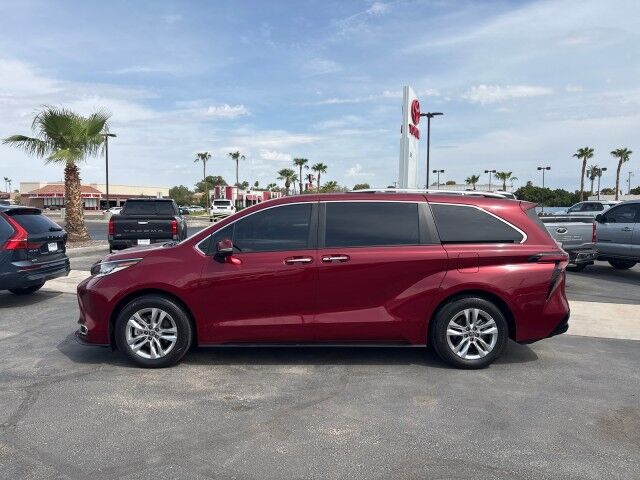 2023 Toyota Sienna Limited Yuma AZ