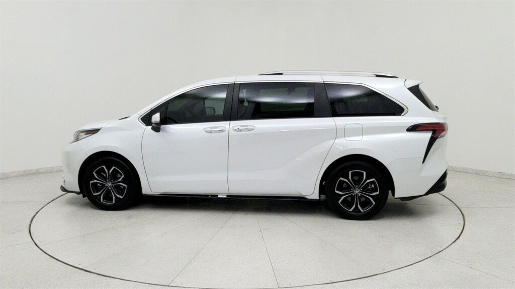 2023 Toyota Sienna Limited Laurel MD