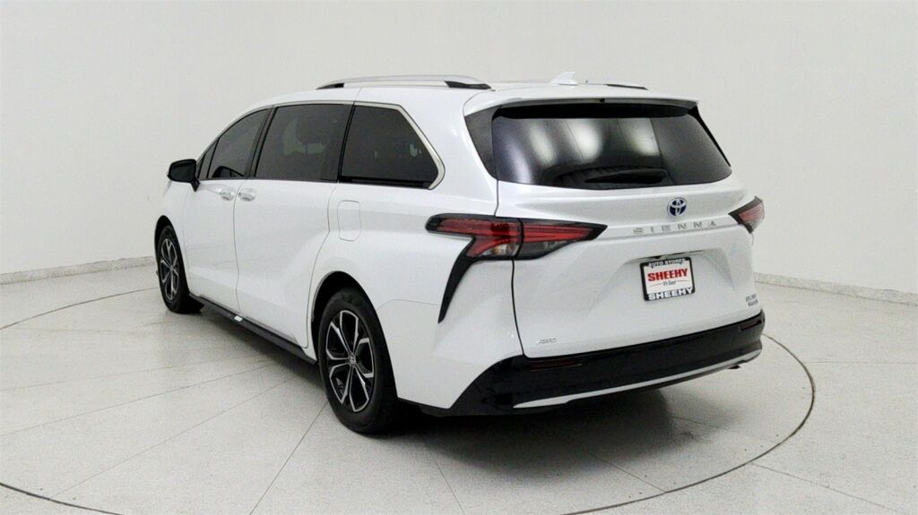 2023 Toyota Sienna Limited Laurel MD