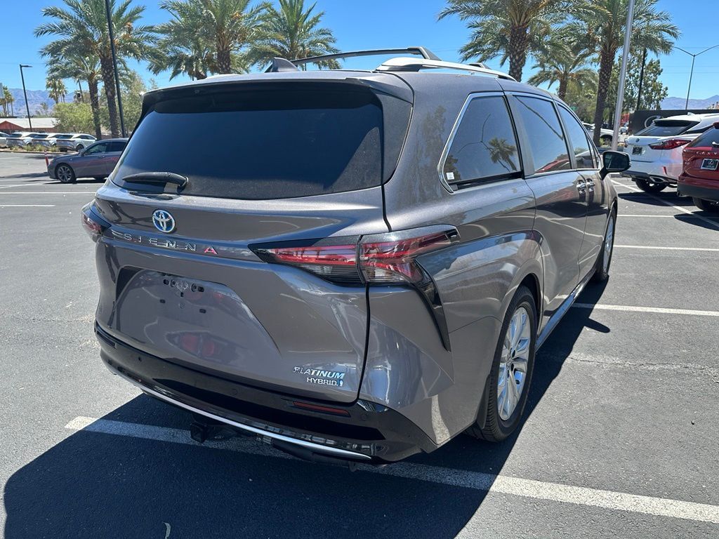 2023 Toyota Sienna Platinum Tucson AZ