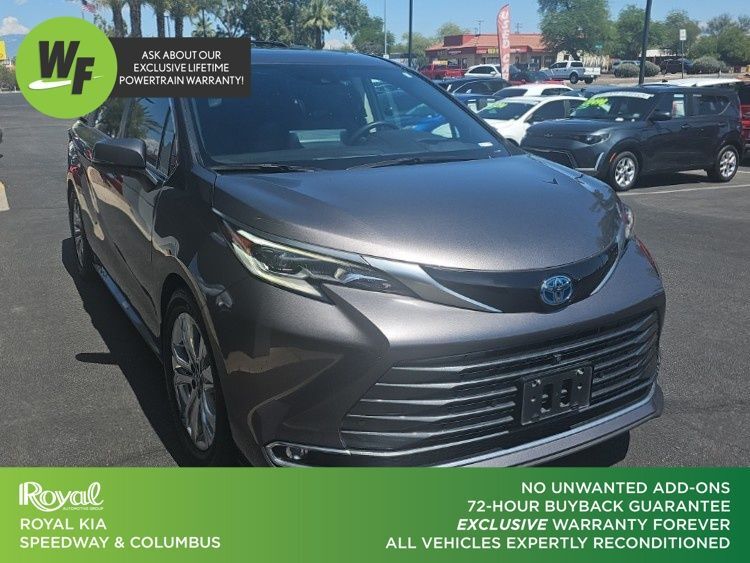 2023 Toyota Sienna Platinum