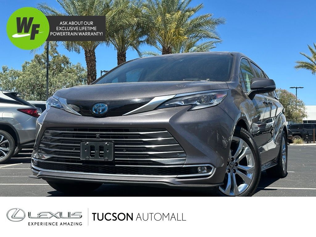 2023 Toyota Sienna Platinum