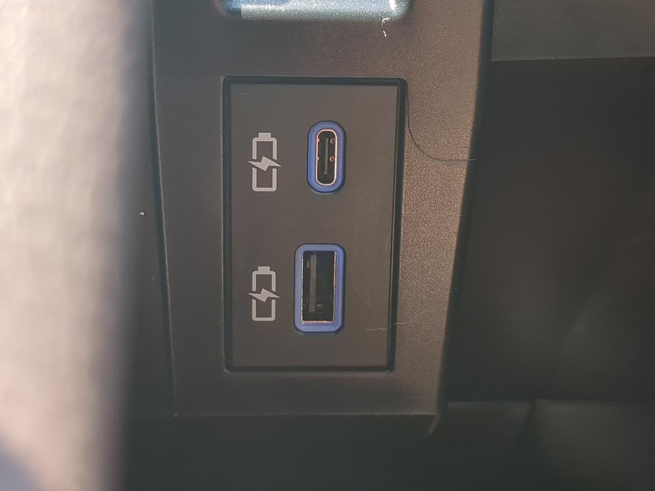 2023 Toyota Sienna Platinum Winder GA