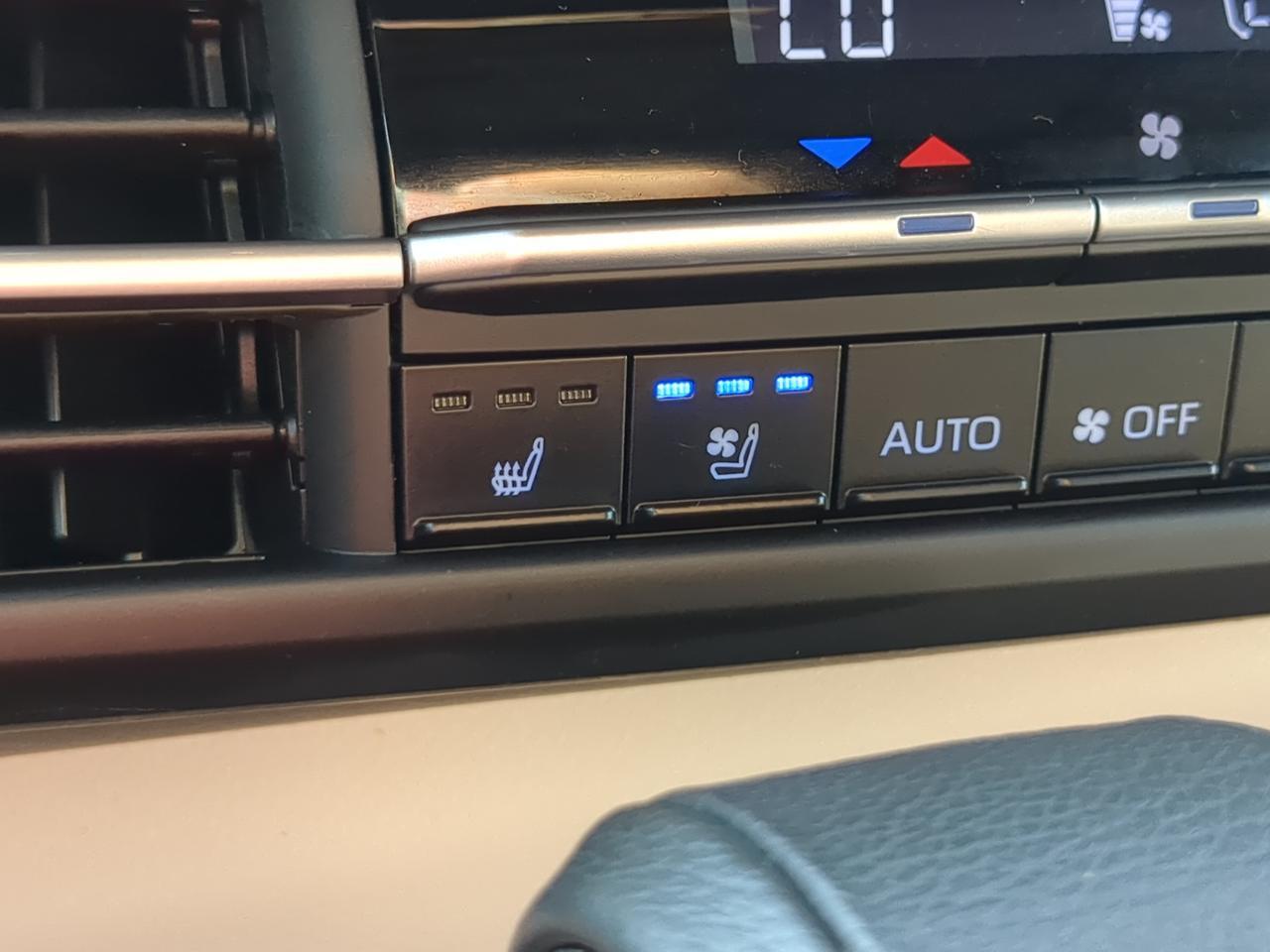 2023 Toyota Sienna Platinum Winder GA