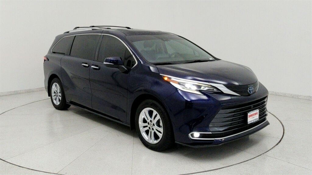 2023 Toyota Sienna Platinum Laurel MD