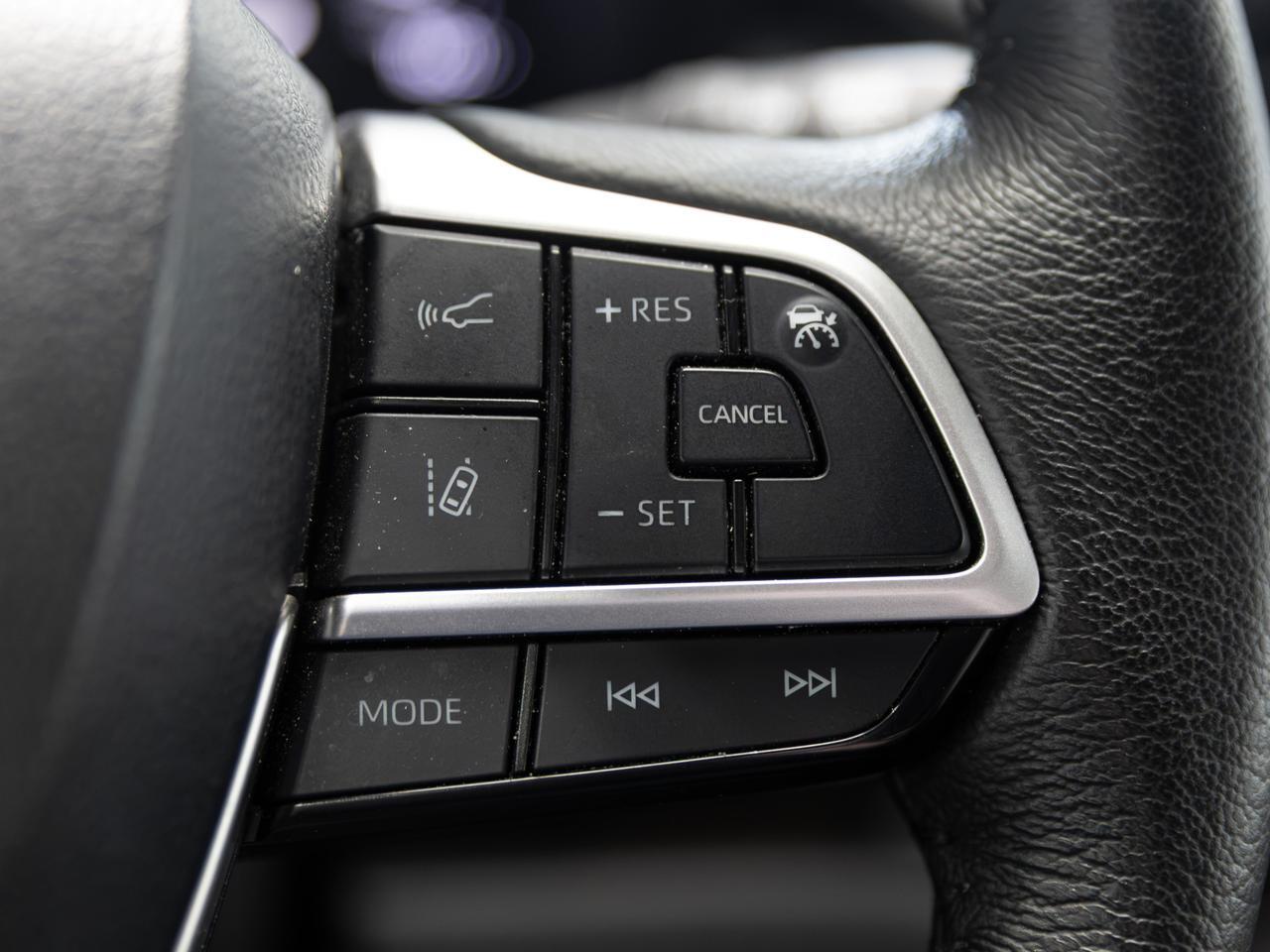 2023 Toyota Sienna XLE 7-Passenger Hybrid Cranberry PA