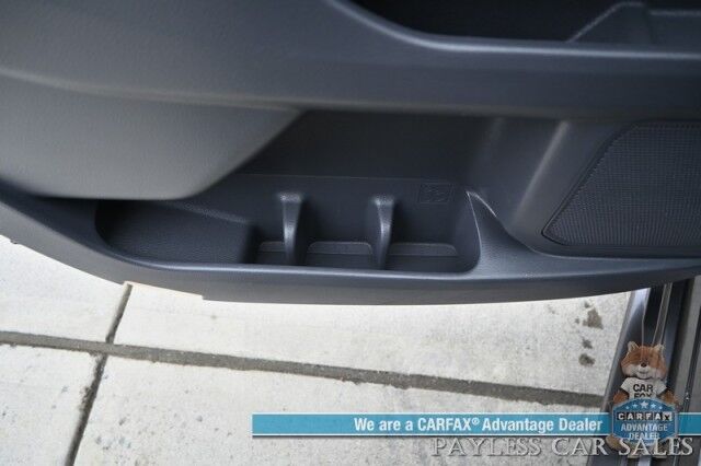 2023 Toyota Sienna XLE / AWD / Hybrid / Power & Heated Leather Seats / Sunroof / Adaptive Cruise / Lane Departure & Blind Spot Alert / Apple CarPlay & Android Auto / Rear Captain Chairs / Seats 7 / Back Up Cam / 36 MPG / 1-Owner Anchorage AK