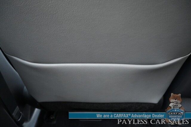 2023 Toyota Sienna XLE / AWD / Hybrid / Power & Heated Leather Seats / Sunroof / Adaptive Cruise / Lane Departure & Blind Spot / Rear Captain Chairs / 3rd Row / Seats 7 / Apple CarPlay & Android Auto / Back Up Camera / 36 MPG / 1-Owner Anchorage AK