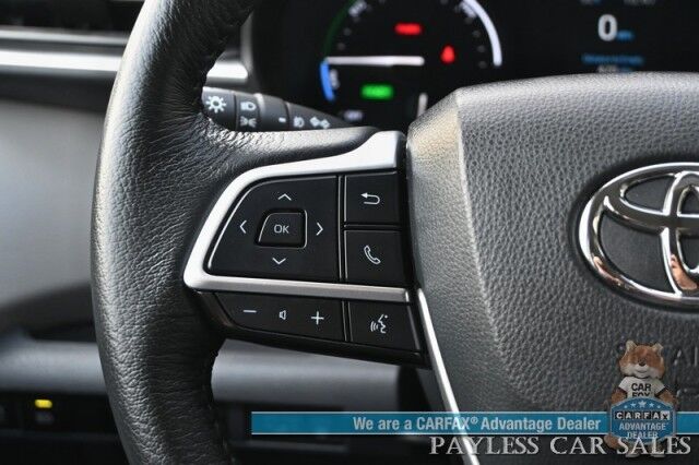 2023 Toyota Sienna XLE / AWD / Hybrid / Power & Heated Leather Seats / Sunroof / Adaptive Cruise / Lane Departure & Blind Spot / Rear Captain Chairs / 3rd Row / Seats 7 / Apple CarPlay & Android Auto / Back Up Camera / 36 MPG / 1-Owner Anchorage AK