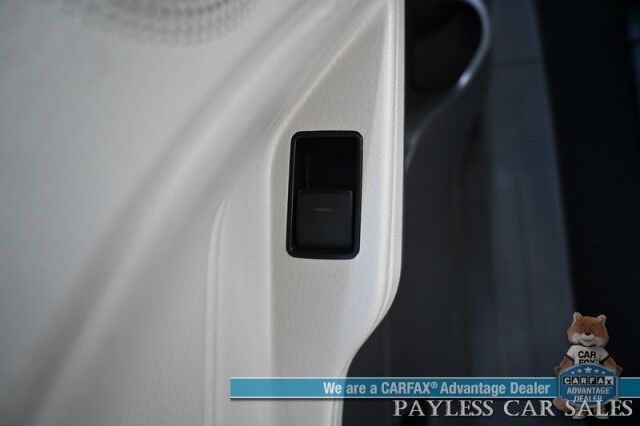 2023 Toyota Sienna XLE / AWD / Hybrid / Power & Heated Leather Seats / Sunroof / Adaptive Cruise / Lane Departure & Blind Spot / Rear Captain Chairs / 3rd Row / Seats 7 / Apple CarPlay & Android Auto / Back Up Camera / 36 MPG / 1-Owner Anchorage AK