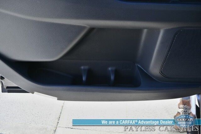 2023 Toyota Sienna XLE / AWD / Hybrid / Power & Heated Leather Seats / Sunroof / Adaptive Cruise / Lane Departure & Blind Spot / Rear Captain Chairs / 3rd Row / Seats 7 / Apple CarPlay & Android Auto / Back Up Camera / 36 MPG / 1-Owner Anchorage AK