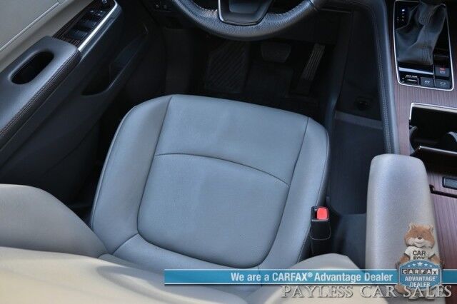 2023 Toyota Sienna XLE / AWD / Hybrid / Power & Heated Leather Seats / Sunroof / Adaptive Cruise / Lane Departure & Blind Spot / Rear Captain Chairs / 3rd Row / Seats 7 / Apple CarPlay & Android Auto / Back Up Camera / 36 MPG / 1-Owner Anchorage AK