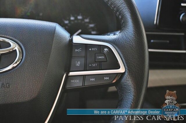 2023 Toyota Sienna XLE / AWD / Hybrid / Power & Heated Leather Seats / Sunroof / Adaptive Cruise / Lane Departure & Blind Spot / Rear Captain Chairs / 3rd Row / Seats 7 / Apple CarPlay & Android Auto / Back Up Camera / 36 MPG / 1-Owner Anchorage AK