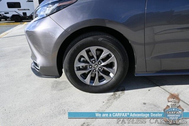 2023 Toyota Sienna XLE / AWD / Hybrid / Power & Heated Leather Seats / Sunroof / Adaptive Cruise / Lane Departure & Blind Spot / Rear Captain Chairs / 3rd Row / Seats 7 / Apple CarPlay & Android Auto / Back Up Camera / 36 MPG / 1-Owner Anchorage AK