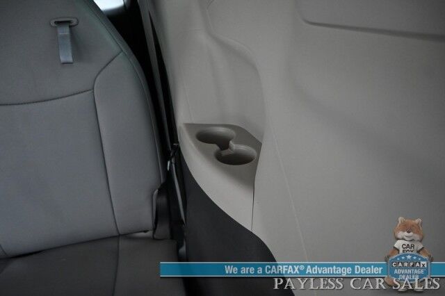 2023 Toyota Sienna XLE / AWD / Hybrid / Power & Heated Leather Seats / Sunroof / Adaptive Cruise / Lane Departure & Blind Spot / Rear Captain Chairs / 3rd Row / Seats 7 / Apple CarPlay & Android Auto / Back Up Camera / 36 MPG / 1-Owner Anchorage AK