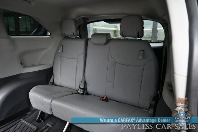 2023 Toyota Sienna XLE / AWD / Hybrid / Power & Heated Leather Seats / Sunroof / Adaptive Cruise / Lane Departure & Blind Spot / Rear Captain Chairs / 3rd Row / Seats 7 / Apple CarPlay & Android Auto / Back Up Camera / 36 MPG / 1-Owner Anchorage AK