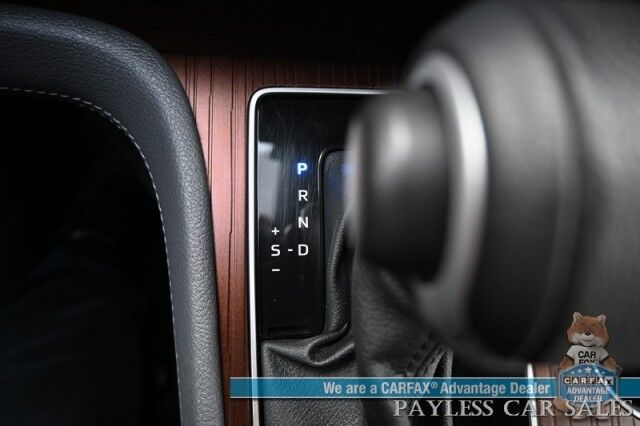 2023 Toyota Sienna XLE / AWD / Hybrid / Power & Heated Leather Seats / Sunroof / Adaptive Cruise / Lane Departure & Blind Spot / Rear Captain Chairs / 3rd Row / Seats 7 / Apple CarPlay & Android Auto / Back Up Camera / 36 MPG / 1-Owner Anchorage AK