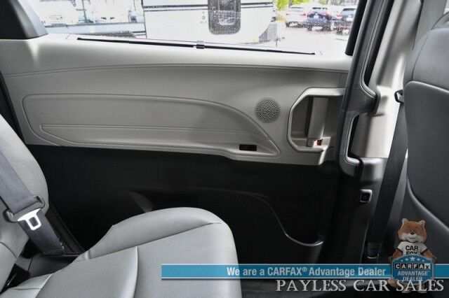 2023 Toyota Sienna XLE / AWD / Hybrid / Power & Heated Leather Seats / Sunroof / Adaptive Cruise / Lane Departure & Blind Spot / Rear Captain Chairs / 3rd Row / Seats 7 / Apple CarPlay & Android Auto / Back Up Camera / 36 MPG / 1-Owner Anchorage AK