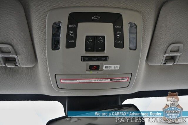 2023 Toyota Sienna XLE / AWD / Hybrid / Power & Heated Leather Seats / Sunroof / Adaptive Cruise / Lane Departure & Blind Spot / Rear Captain Chairs / 3rd Row / Seats 7 / Apple CarPlay & Android Auto / Back Up Camera / 36 MPG / 1-Owner Anchorage AK