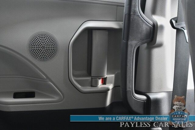 2023 Toyota Sienna XLE / AWD / Hybrid / Power & Heated Leather Seats / Sunroof / Adaptive Cruise / Lane Departure & Blind Spot / Rear Captain Chairs / 3rd Row / Seats 7 / Apple CarPlay & Android Auto / Back Up Camera / 36 MPG / 1-Owner Anchorage AK