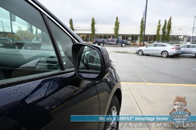 2023 Toyota Sienna XLE / AWD / Hybrid / Power & Heated Leather Seats / Sunroof / Adaptive Cruise / Lane Departure & Blind Spot / Rear Captain Chairs / 3rd Row / Seats 7 / Apple CarPlay & Android Auto / Back Up Camera / 36 MPG / 1-Owner Anchorage AK