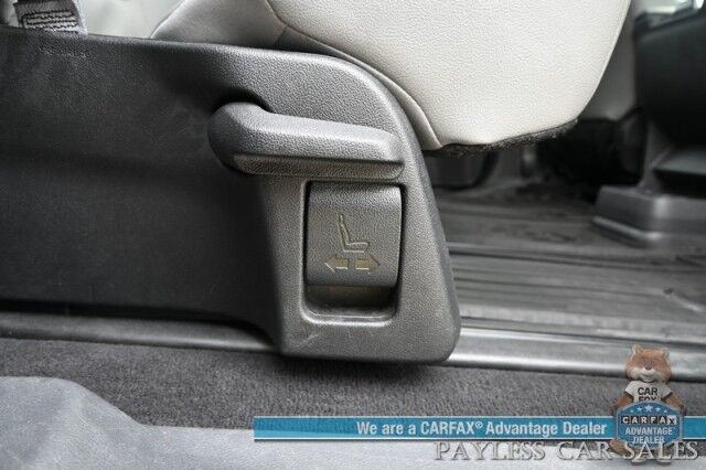 2023 Toyota Sienna XLE / AWD / Hybrid / Power & Heated Leather Seats / Sunroof / Adaptive Cruise / Lane Departure & Blind Spot / Rear Captain Chairs / 3rd Row / Seats 7 / Apple CarPlay & Android Auto / Back Up Camera / 36 MPG / 1-Owner Anchorage AK