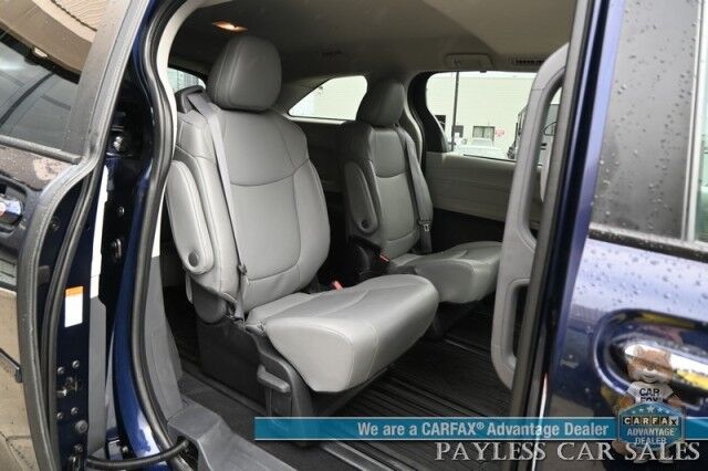 2023 Toyota Sienna XLE / AWD / Hybrid / Power & Heated Leather Seats / Sunroof / Adaptive Cruise / Lane Departure & Blind Spot / Rear Captain Chairs / 3rd Row / Seats 7 / Apple CarPlay & Android Auto / Back Up Camera / 36 MPG / 1-Owner Anchorage AK