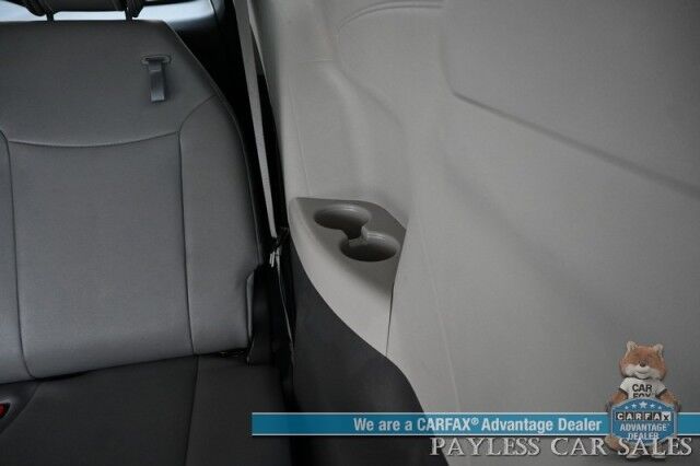 2023 Toyota Sienna XLE / AWD / Hybrid / Power & Heated Leather Seats / Sunroof / Adaptive Cruise / Lane Departure & Blind Spot / Rear Captain Chairs / 3rd Row / Seats 7 / Apple CarPlay & Android Auto / Back Up Camera / 36 MPG / 1-Owner Anchorage AK