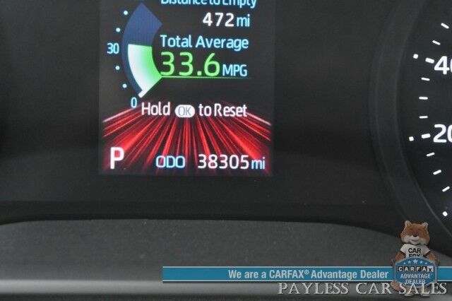 2023 Toyota Sienna XLE / AWD / Hybrid / Power & Heated Leather Seats / Sunroof / Adaptive Cruise / Lane Departure & Blind Spot / Rear Captain Chairs / 3rd Row / Seats 7 / Apple CarPlay & Android Auto / Back Up Camera / 36 MPG / 1-Owner Anchorage AK