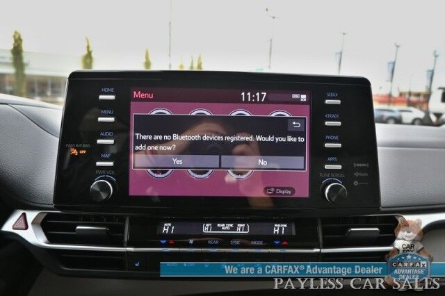 2023 Toyota Sienna XLE / AWD / Hybrid / Power & Heated Leather Seats / Sunroof / Adaptive Cruise / Lane Departure & Blind Spot / Rear Captain Chairs / 3rd Row / Seats 7 / Apple CarPlay & Android Auto / Back Up Camera / 36 MPG / 1-Owner Anchorage AK