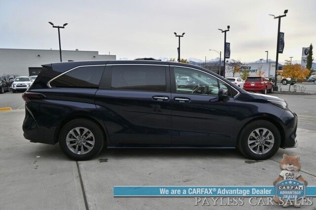 2023 Toyota Sienna XLE / AWD / Hybrid / Power & Heated Leather Seats / Sunroof / Adaptive Cruise / Lane Departure & Blind Spot / Rear Captain Chairs / 3rd Row / Seats 7 / Apple CarPlay & Android Auto / Back Up Camera / 36 MPG / 1-Owner Anchorage AK