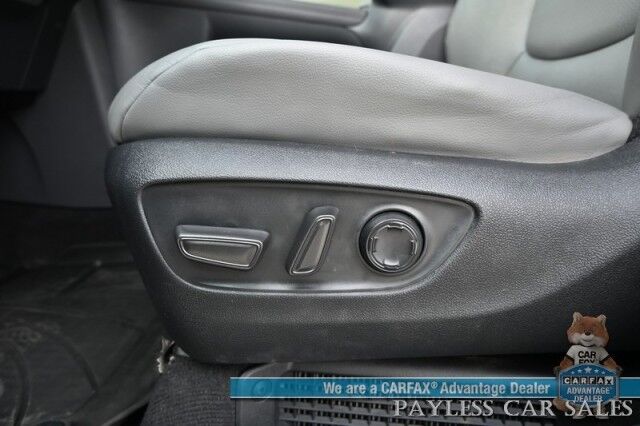 2023 Toyota Sienna XLE / AWD / Hybrid / Power & Heated Leather Seats / Sunroof / Adaptive Cruise / Lane Departure & Blind Spot / Rear Captain Chairs / 3rd Row / Seats 7 / Apple CarPlay & Android Auto / Back Up Camera / 36 MPG / 1-Owner Anchorage AK