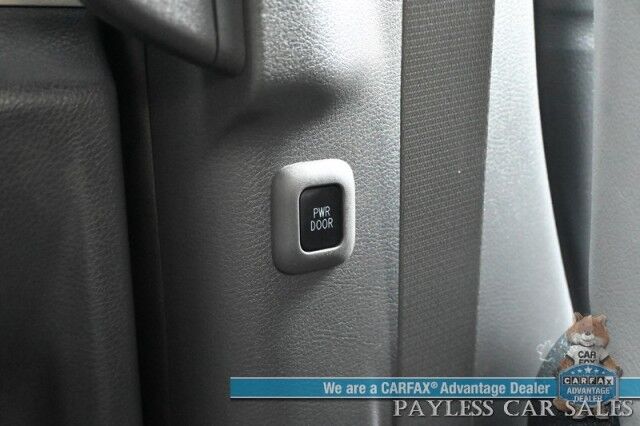 2023 Toyota Sienna XLE / AWD / Hybrid / Power & Heated Leather Seats / Sunroof / Adaptive Cruise / Lane Departure & Blind Spot / Rear Captain Chairs / 3rd Row / Seats 7 / Apple CarPlay & Android Auto / Back Up Camera / 36 MPG / 1-Owner Anchorage AK