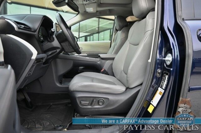 2023 Toyota Sienna XLE / AWD / Hybrid / Power & Heated Leather Seats / Sunroof / Adaptive Cruise / Lane Departure & Blind Spot / Rear Captain Chairs / 3rd Row / Seats 7 / Apple CarPlay & Android Auto / Back Up Camera / 36 MPG / 1-Owner Anchorage AK